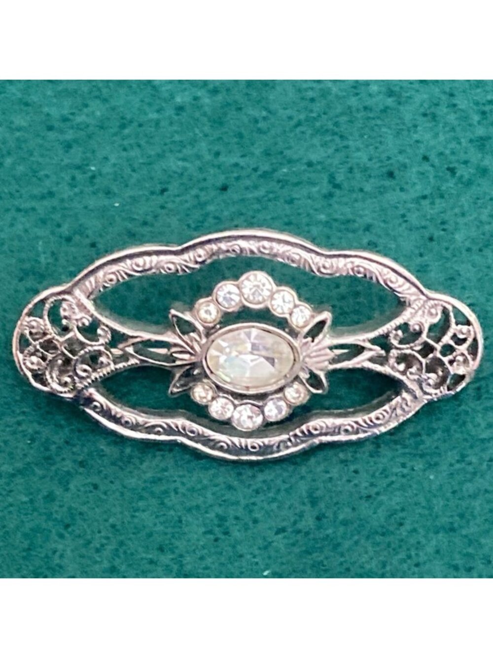 Vintage Style Silver Tone Rhinestone Filigree Brooch Pin Oval Victorian Look